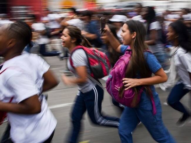 Las centrales obreras, organizaciones sociales, estudiantiles, políticas y Fecode acordaron adelantar una agenda conjunta de movilizaciones en todo el país. Foto: Getty Images