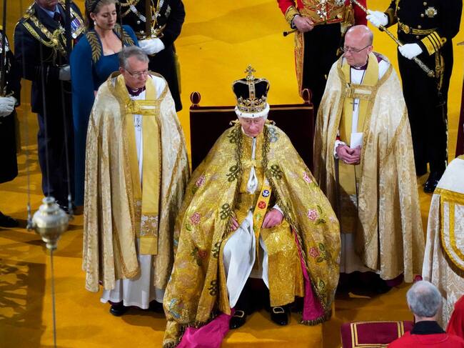 LONDON, ENGLAND - MAY 06: King Charles III after being crowned during his coronation ceremony in Westminster Abbey, on May 6, 2023 in London, England. The Coronation of Charles III and his wife, Camilla, as King and Queen of the United Kingdom of Great Britain and Northern Ireland, and the other Commonwealth realms takes place at Westminster Abbey today. Charles acceded to the throne on 8 September 2022, upon the death of his mother, Elizabeth II. (Photo by Andrew Matthews - WPA Pool/Getty Images)