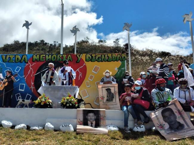 Los seres queridos quieren limpiar el buen nombre de las víctimas porque ellos no eran guerrilleros del ELN. Foto: Suministrada