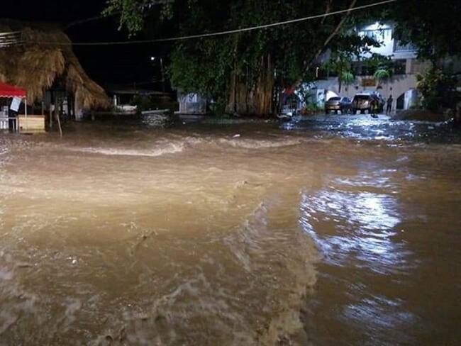 Las lluvias también afectaron los municipios de Fundación, Aracataca y Zona Bananera, llevándose a su paso un puente peatonal colgante. Son por lo menos 5.000 perjudicados.. Foto: Cortesía Ogricc