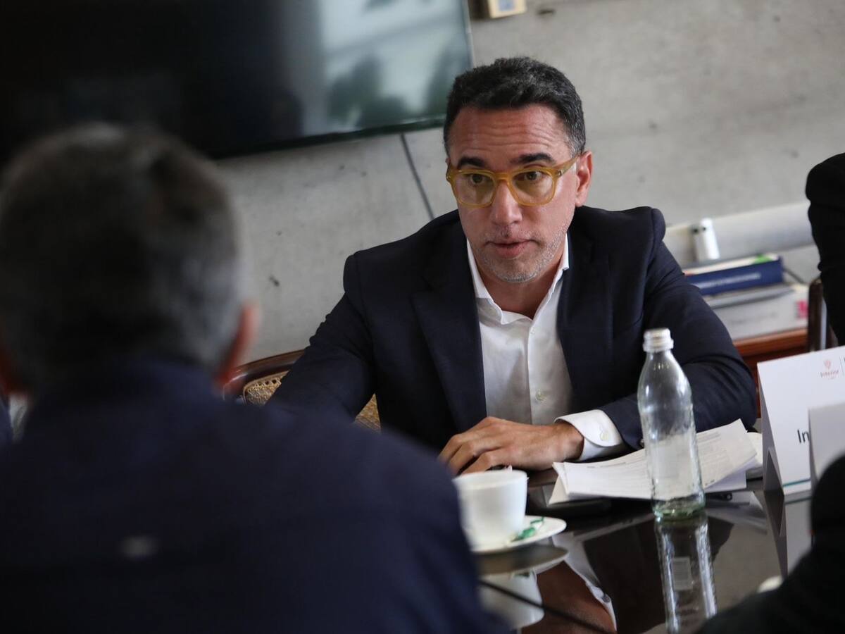 Procuraduría alerta posibles actuaciones “por fuera del marco legal” tras visita a Imprenta Nacional