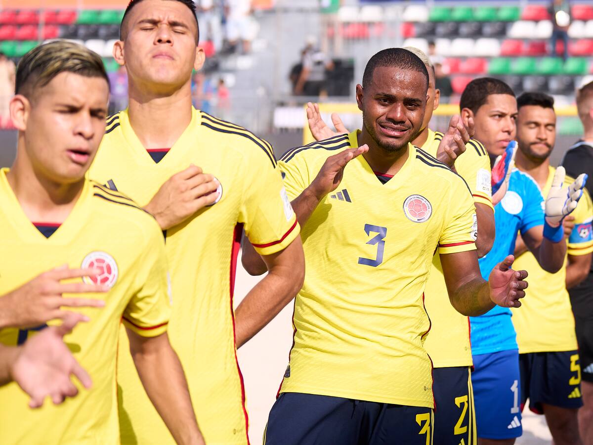 Selección Colombia perdió en su debut 2-3 ante Japón en el Mundial de fútbol playa