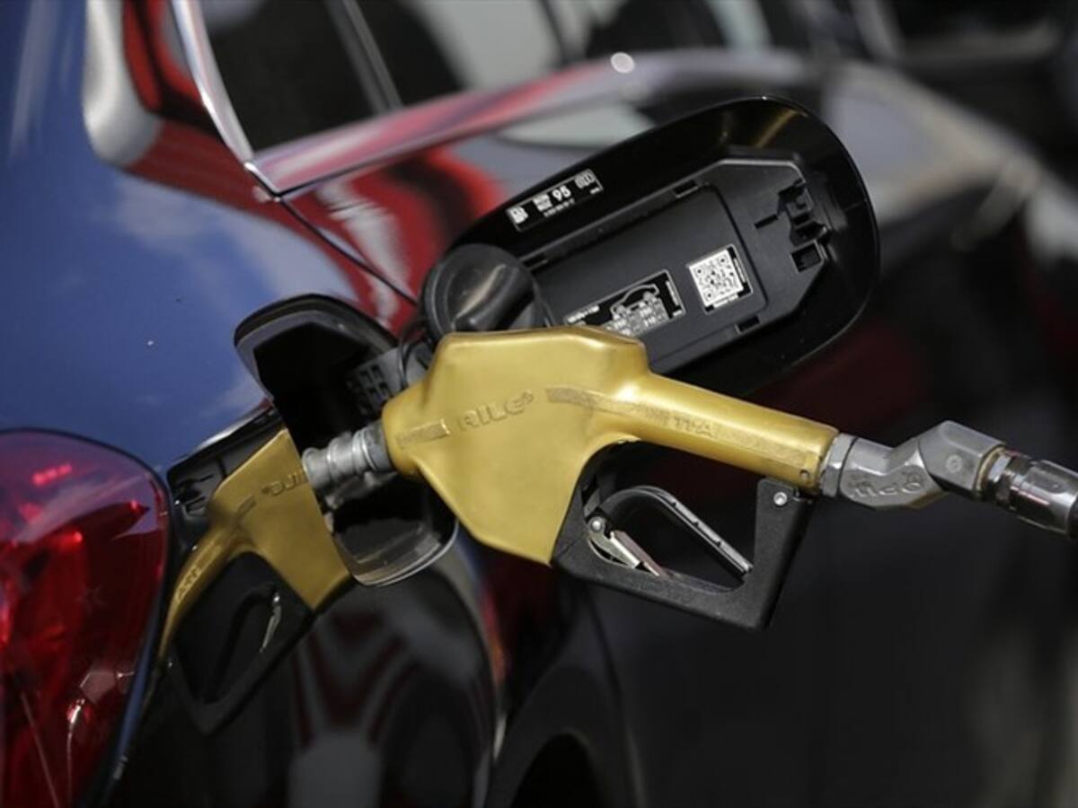Sería un caos si no se aprueba la sobretasa a la gasolina: Asocapitales