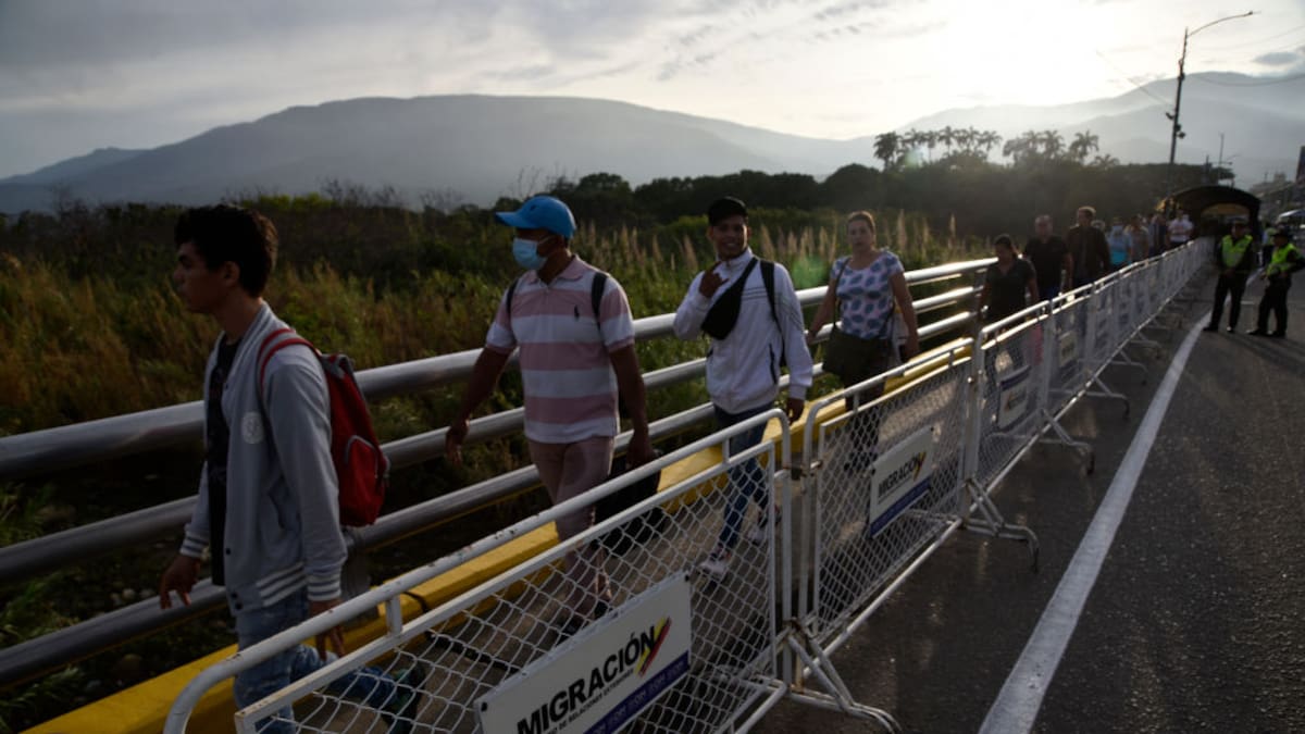 Investigan a policías por posible corrupción en la frontera con Venezuela