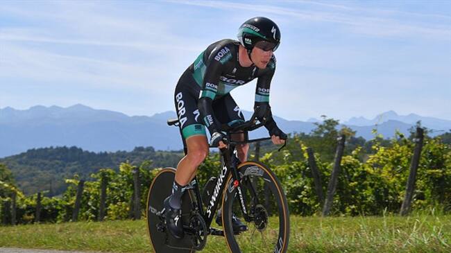 Sam Bennett gana la 14ª etapa de la Vuelta, Primoz Roglic sigue líder. Foto: Getty Images