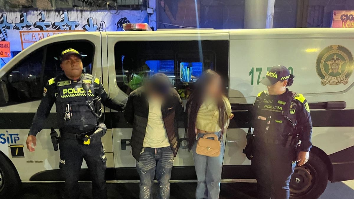 Capturan pareja por robar en TransMilenio: mujer con orden de captura y hombre recién salido de prisión