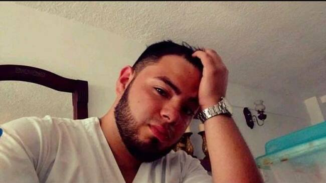 Dilmar Edgardo Gómez Vergara, de 19 años, fue privado de la libertad por individuos que se lo llevaron en una camioneta en La Agustina. Foto: Suministrada familiares