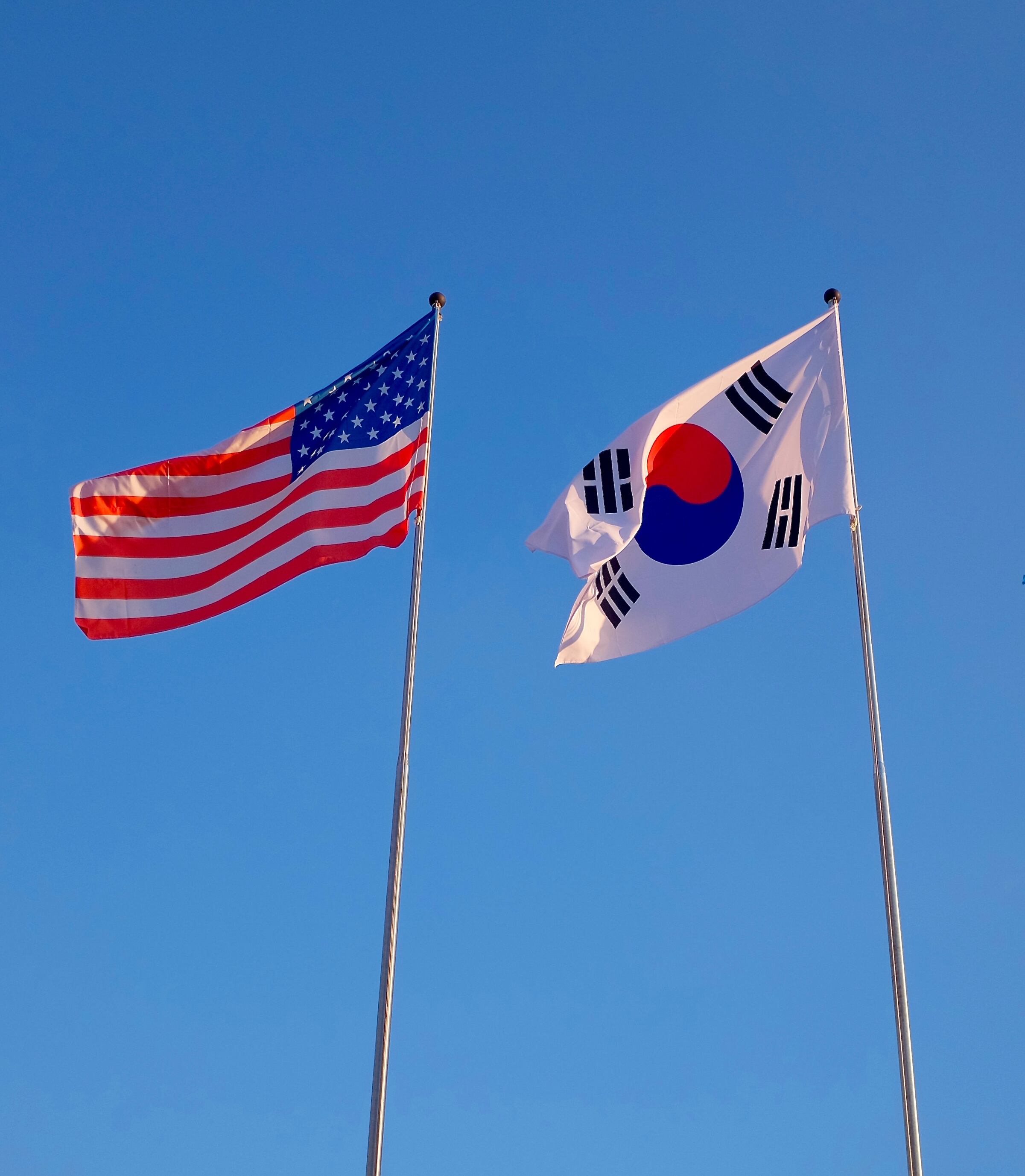 Bandera de Estados Unidos y Corea del Sur Foto: GettyImages