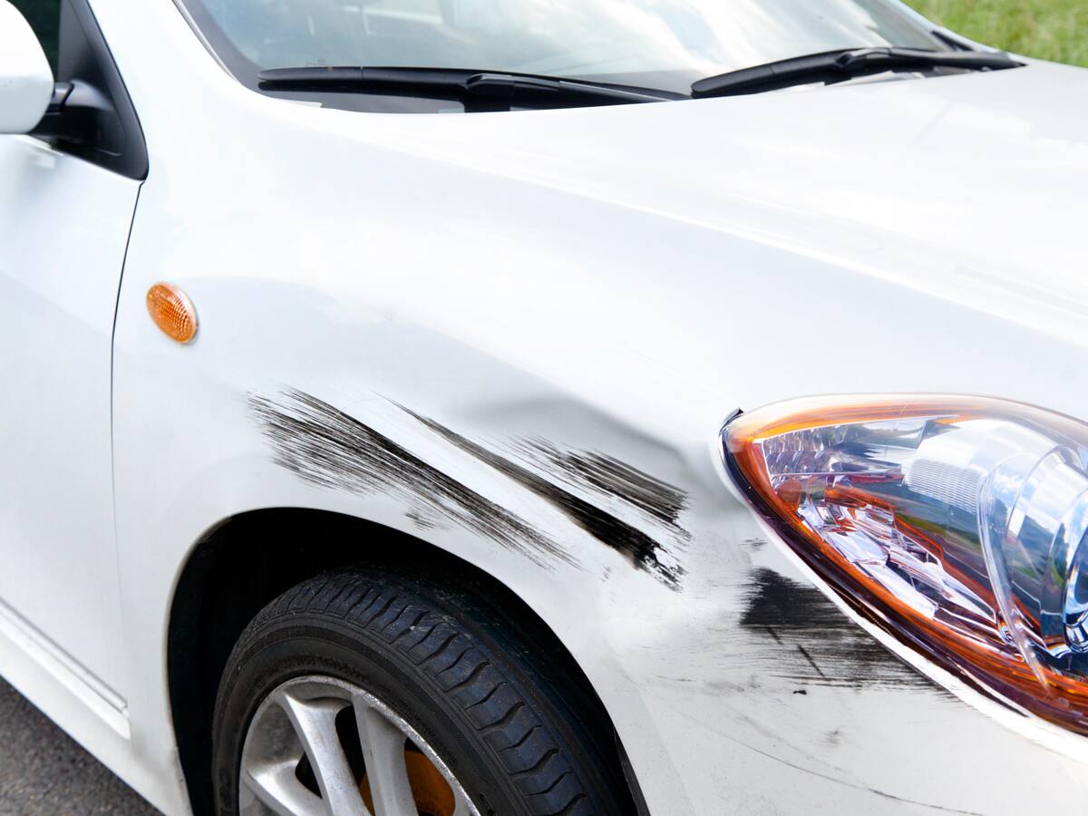 ¿Lo pueden multar por abolladuras u otros daños en el carro? Esto dice el Ministerio de Transporte