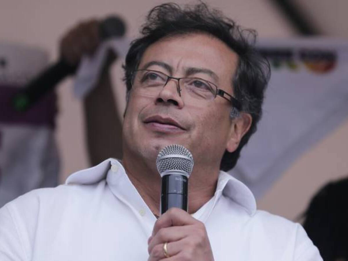 Petro anuncia cambios en el bachillerato en el país