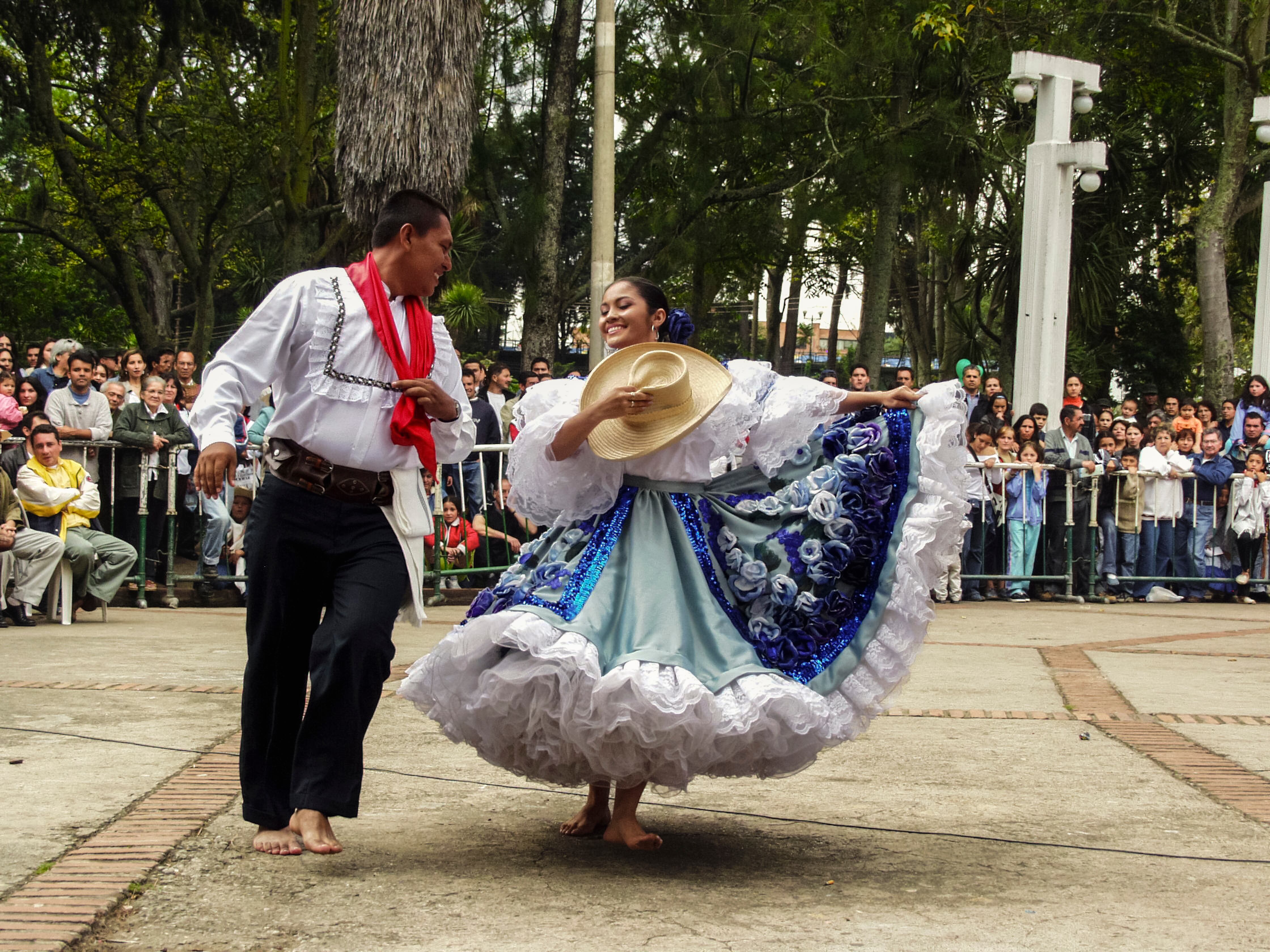 Referencia de bailes tipicos de San Pedro. Foto: Nelson Hernandez Chitiva vía Getty Images. 