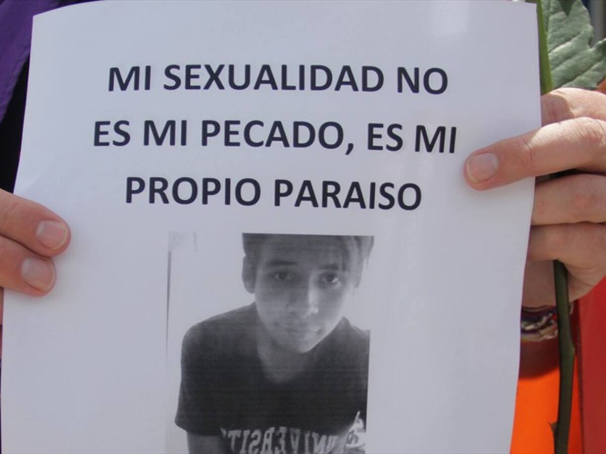 Psicóloga de colegio pidió perdón a familiares de Sergio Urrego