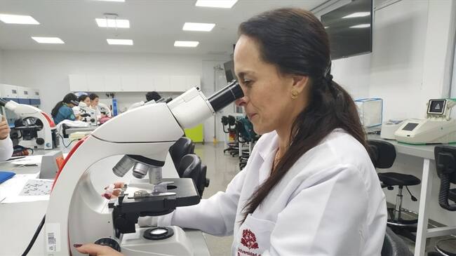 Sandra Milena Rondón es doctora en Ciencias Biomédicas y Oncología Humana de la Universidad del Rosario. Foto: Redacción W Radio