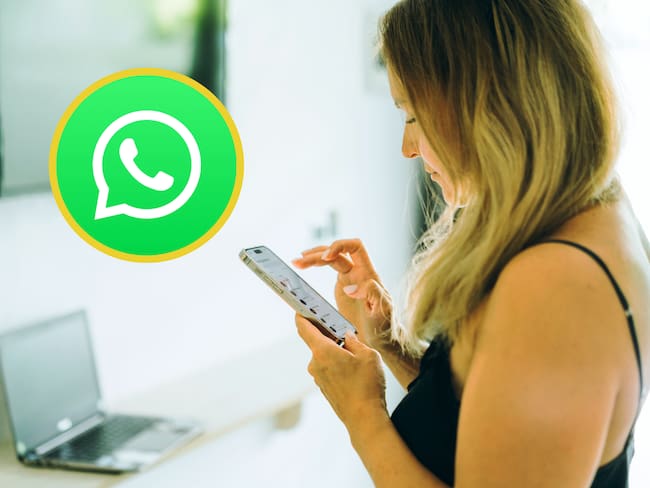 Mujer usando WhatsApp desde su celular. En el círculo, el logo de la aplicación de mensajería instantánea (Fotos vía GettyImages y redes sociales)