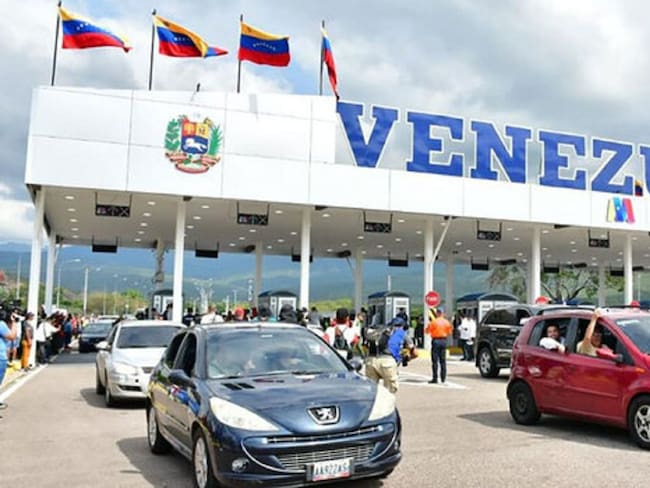 Terminó flexibilización para los carros venezolanos y colombianos
