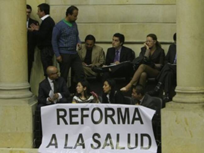 ¿De qué manera se puede mejorar el proyecto de reforma a la Salud que se tramita en el Congreso?
