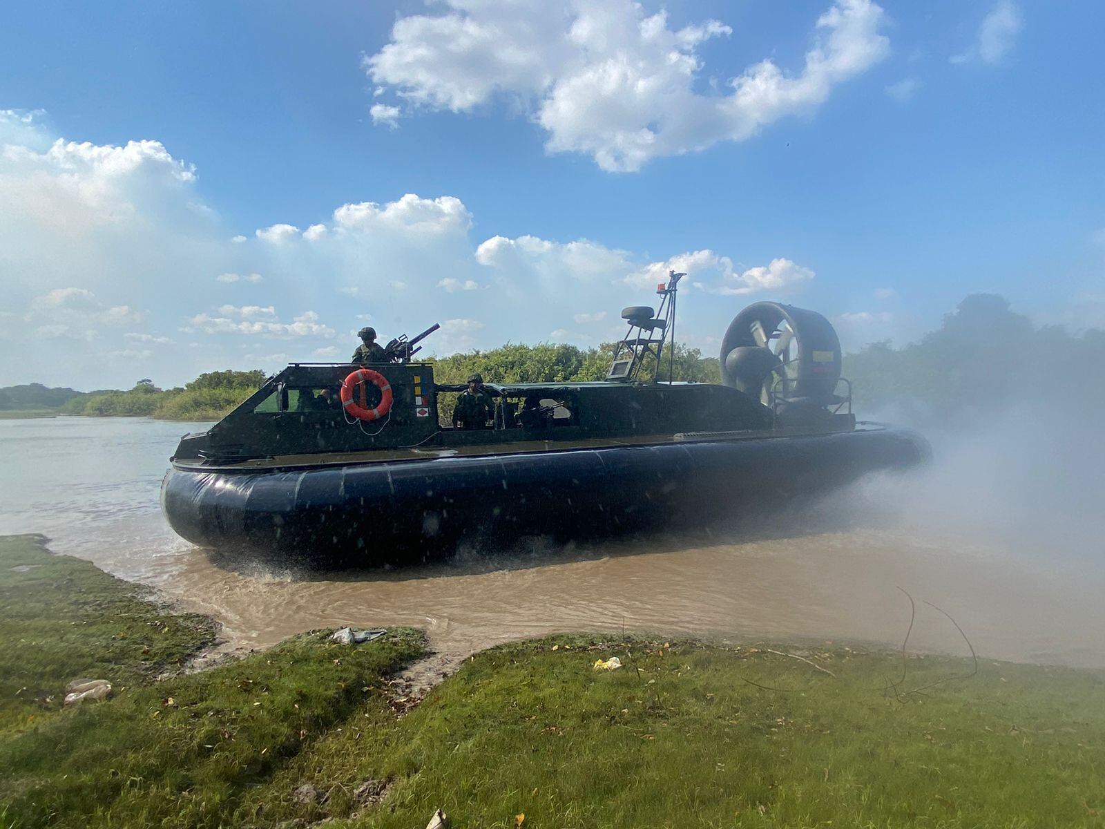 Patrullajes de la Infantería de Marina. Foto: W Radio