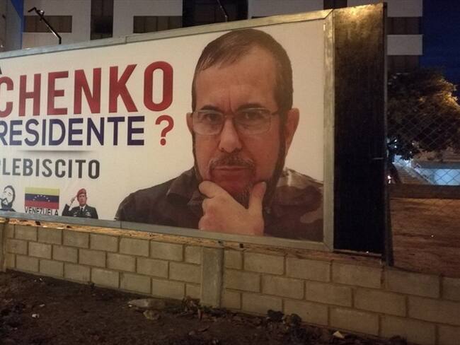 Valla con rostro de Timochenko en El Rodadero. Foto: W Radio.