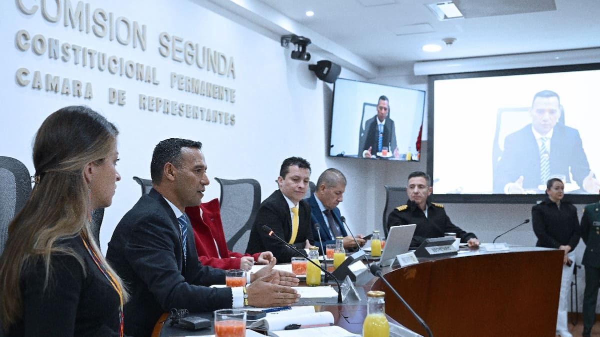 “Instalación de planta de drones y prohibición de armas nucleares”, prioridades del MinDefensa