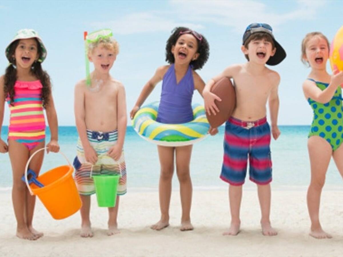 Conozca el vestido de baño que permite flotar a los niños