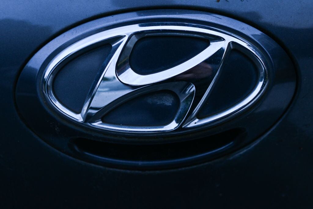 Logo de Hyundai. (Foto: Artur Widak/NurPhoto via Getty Images)