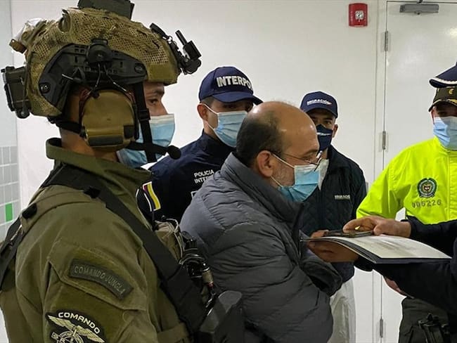 Migración Colombia confirmó que el ex jefe paramilitar Rodrigo Tovar Pupo, alias Jorge 40, llegó a Colombia hacia al mediodía, en calidad de deportado.. Foto: Cortesía