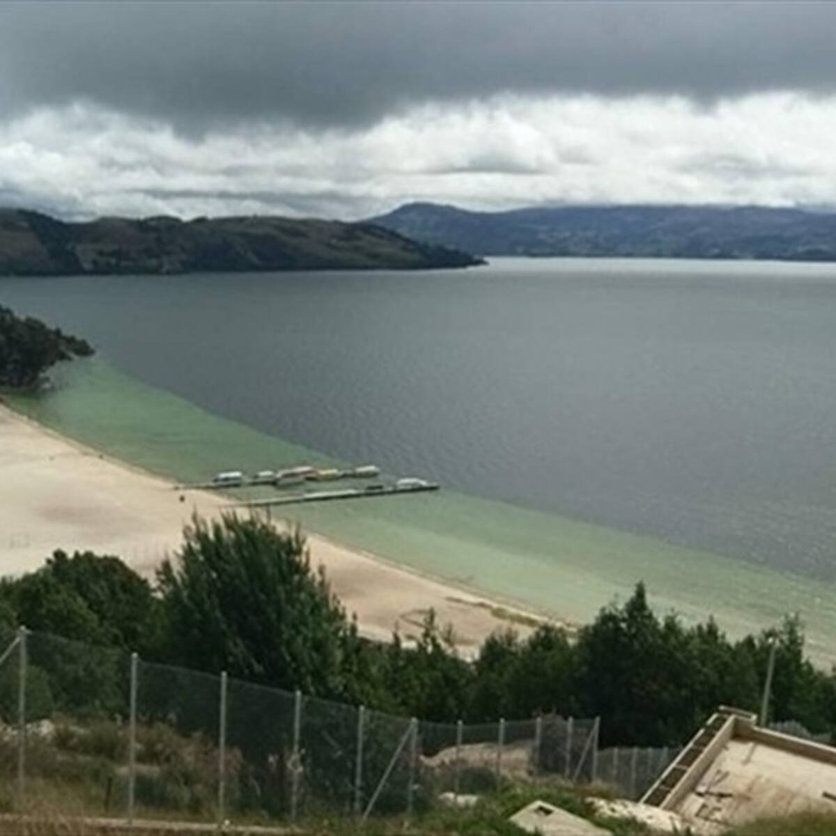 ¿Qué reacciones generó anuncios y avances de obras de Corpoboyacá en Playa Blanca?