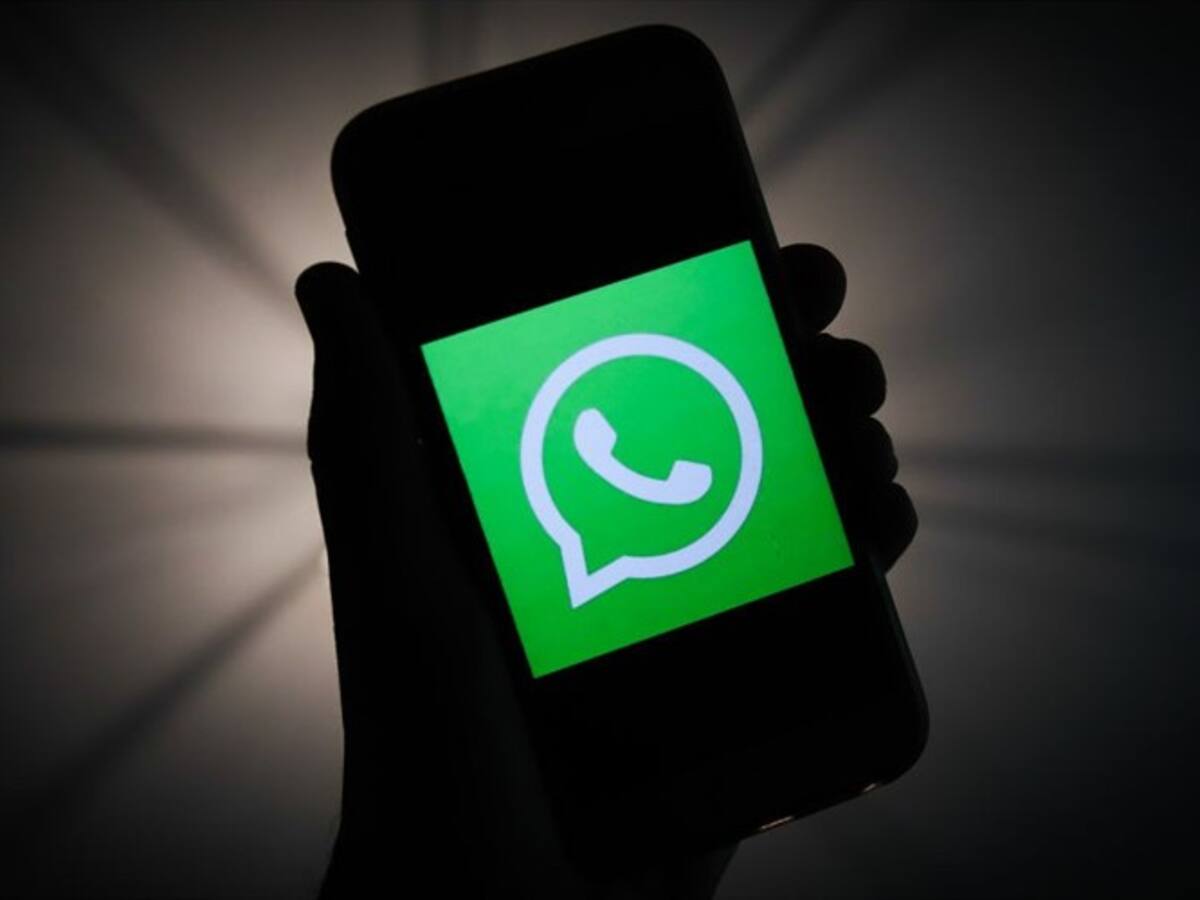 ¿Cómo saber si alguien lo espía en WhatsApp?