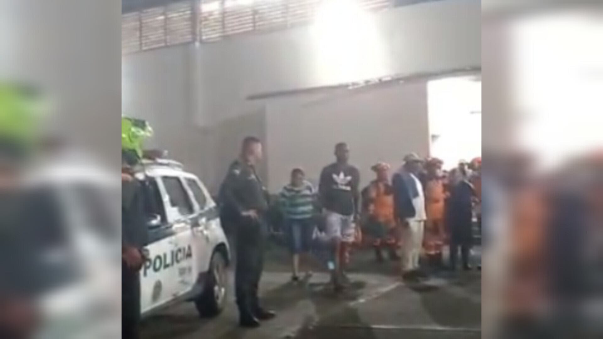 Alerta en Jamundí: lanzan artefacto explosivo en parqueadero de supermercado. Foto: Erika Rebolledo.