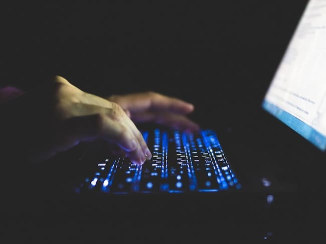 La directora regional de la Agencia de Ciberseguridad y Seguridad de Infraestructuras de los EE.UU. habló en La W sobre los recientes ciberataques.. Foto: Getty Images