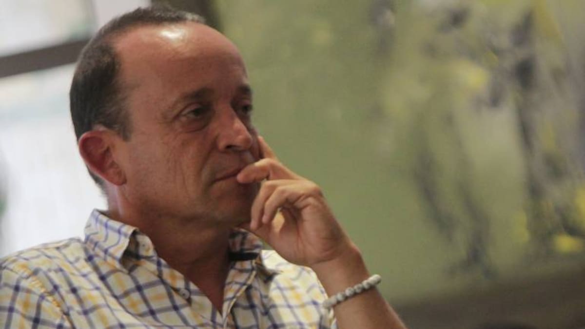 Juez que lleva 3 años sin decidir sentencia contra Santiago Uribe pide otros 6 meses