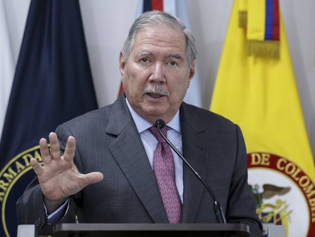 No hay conocimiento en investigaciones a generales de la República: Mindefensa