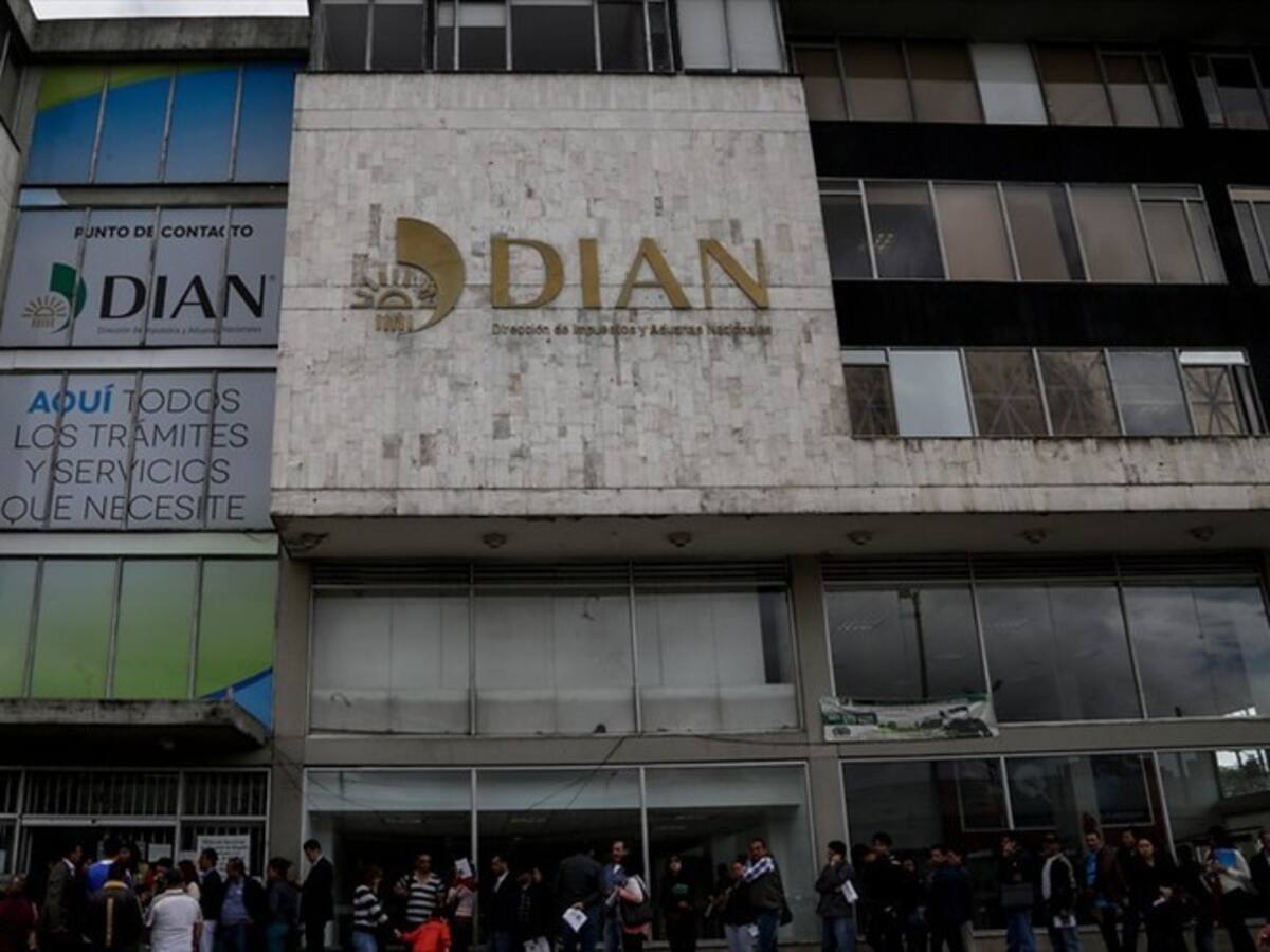 Paro en Dian: director de entidad insiste a MinHacienda dar plata para crear empleos