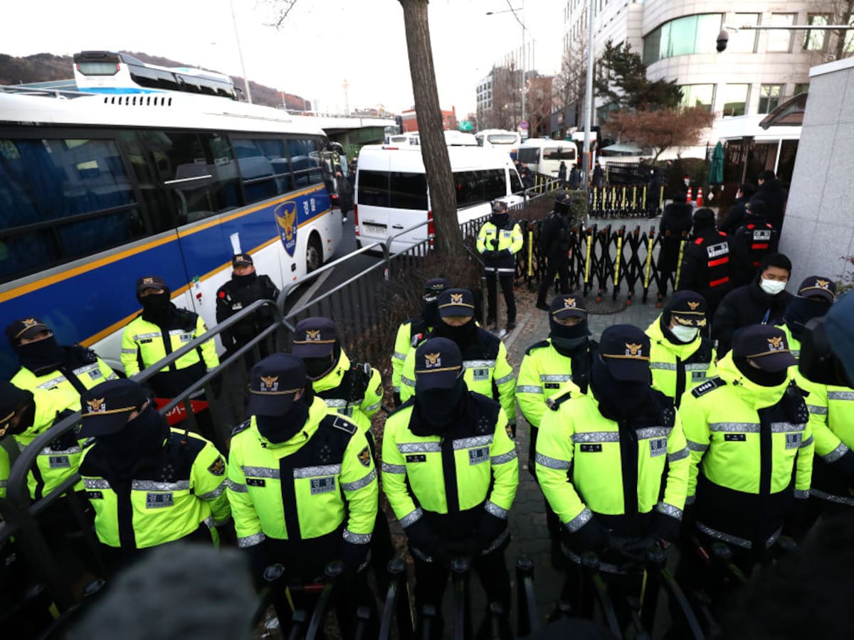 Arresto del presidente surcoreano fue cancelado ante la obstrucción de su servicio de seguridad