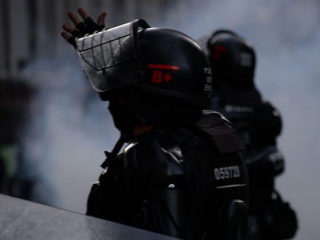 La Procuraduría General de la Nación formuló pliego de cargos contra cinco integrantes del Escuadrón Móvil Antidisturbios (ESMAD) de Popayán. Foto: Getty Images / VANESSA JIMÉNEZ