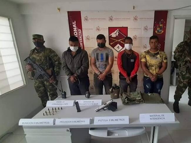 Los detenidos fueron puestos a disposición de la Fiscalía . Foto: Alcaldía de Timbío