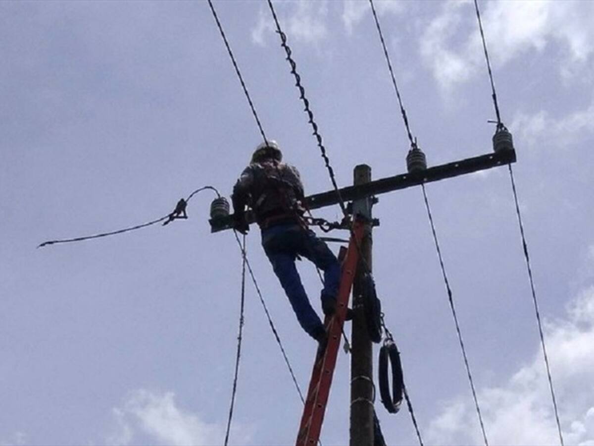 Mitú lleva tres días sin energía eléctrica