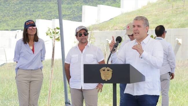 Gobierno anuncia $10 mil millones para obras complementarias de vía en Barranquilla. Foto: Presidencia