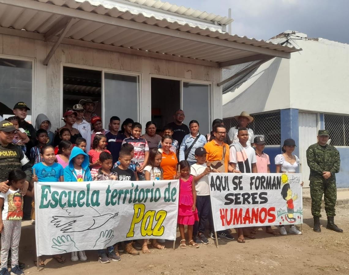 Comunidad de la vereda Las Planadas/ Gobernación del Magdalena