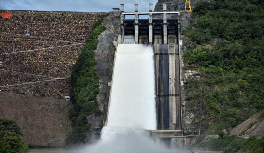 Abren las compuertas de Hidrosogamoso