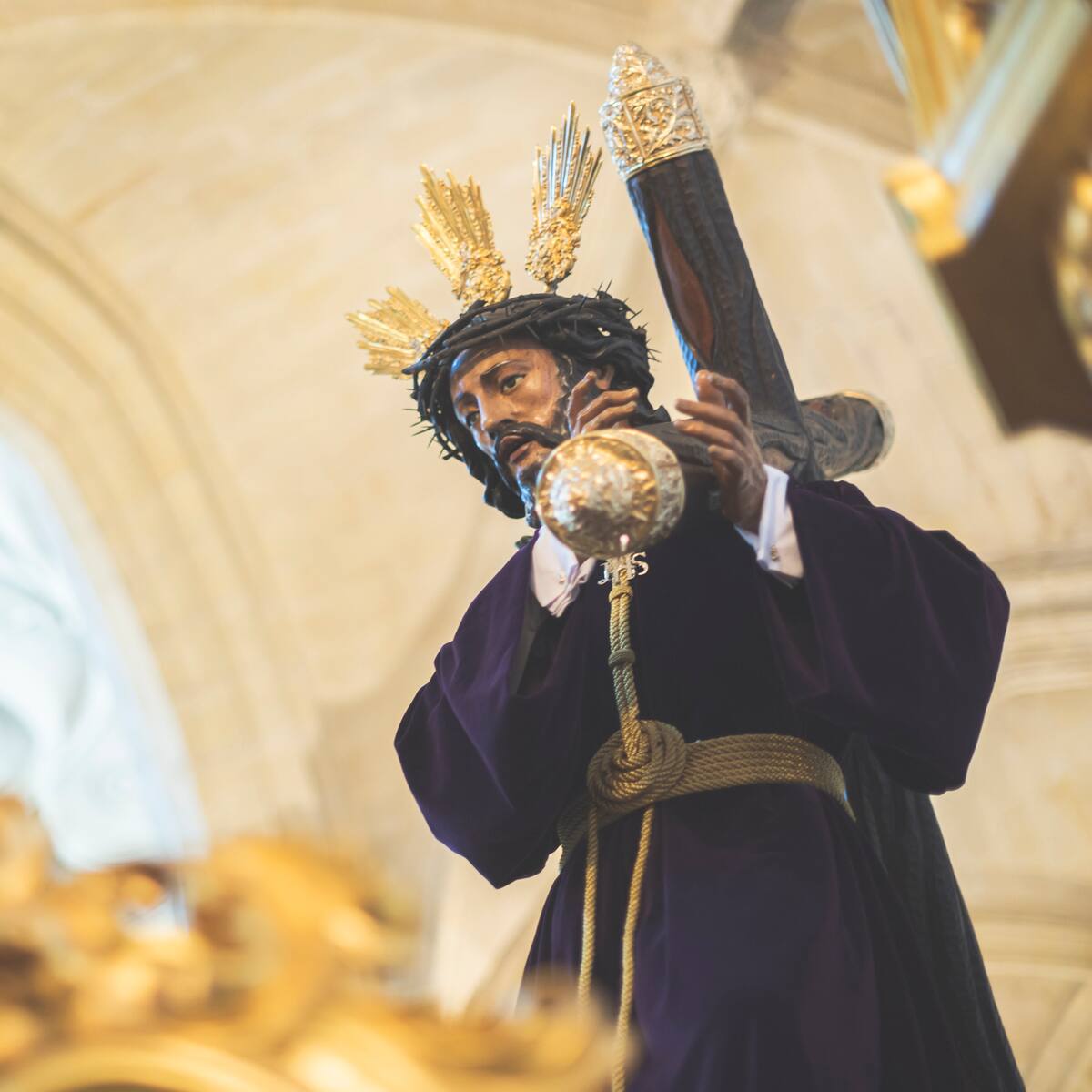 ¿Cuándo es Jueves Santo y Viernes Santo en 2024?