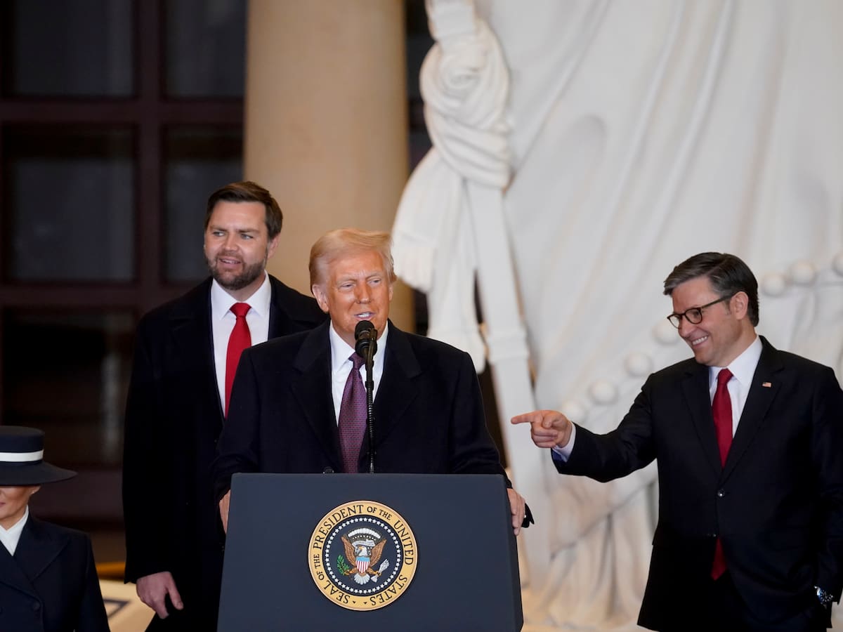 Trump prometió una “era dorada” para EEUU y presenta su victoria como una reconquista