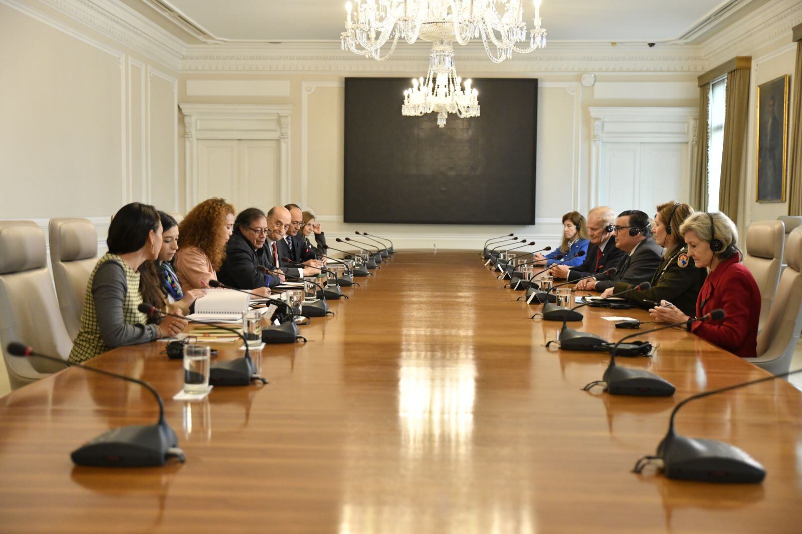 Petro y director de NASA establecen hoja de ruta para fortalecer  la cooperación espacial. Foto: Presidencia.