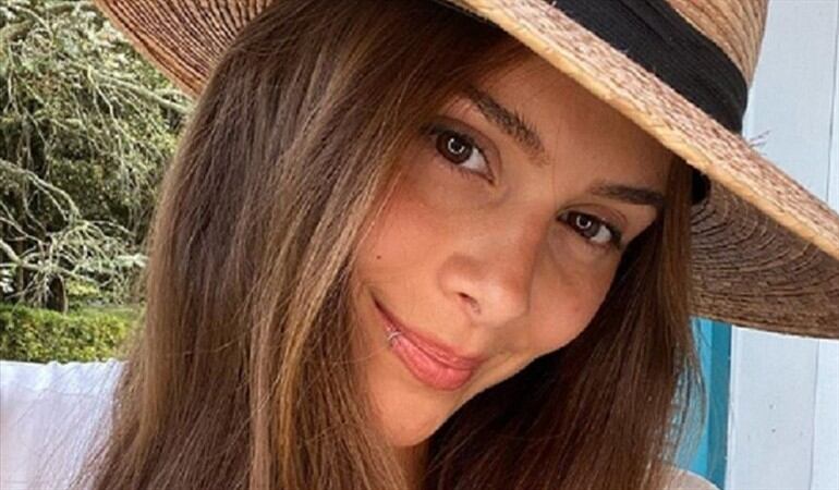 Mike Bahía muestra tatuaje de Greeicy Rendón. Foto: Instagram / @Greeicy