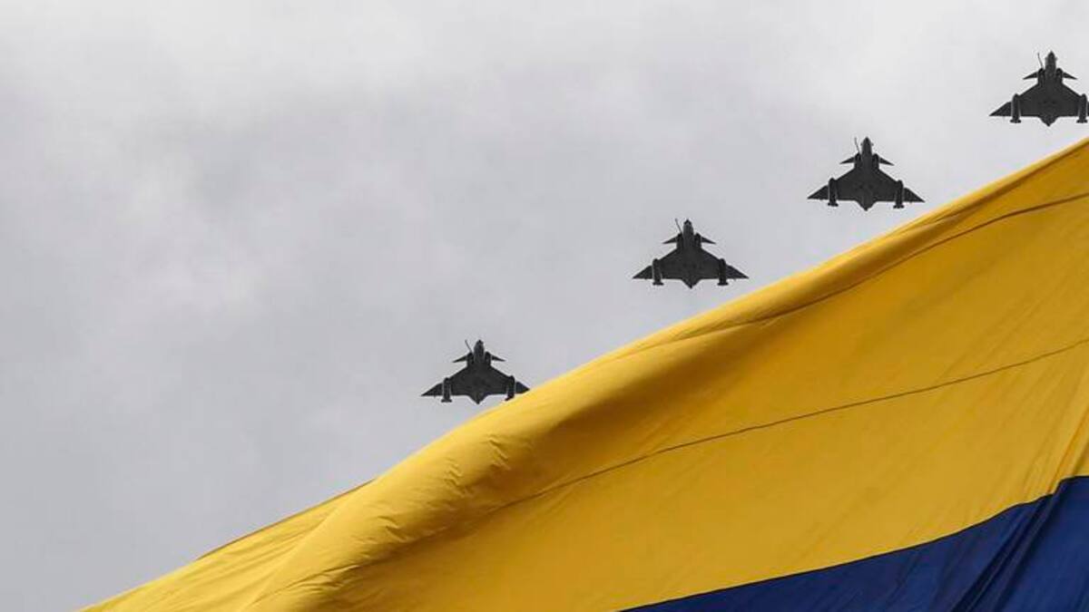Excomandante de FAC alertó consecuencias tras suspender compra de armas a Israel