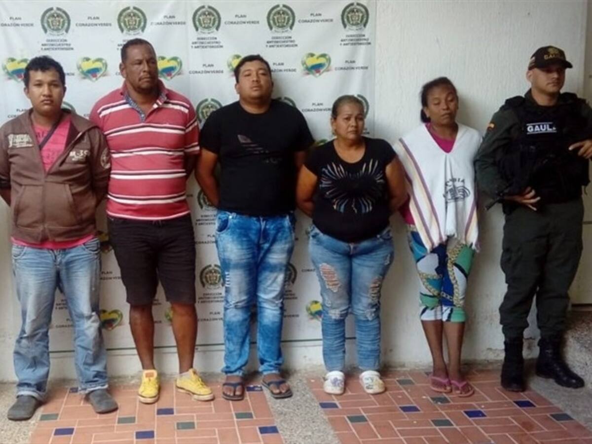 Autoridades capturan a cinco presuntos miembros del Clan del Golfo en Córdoba