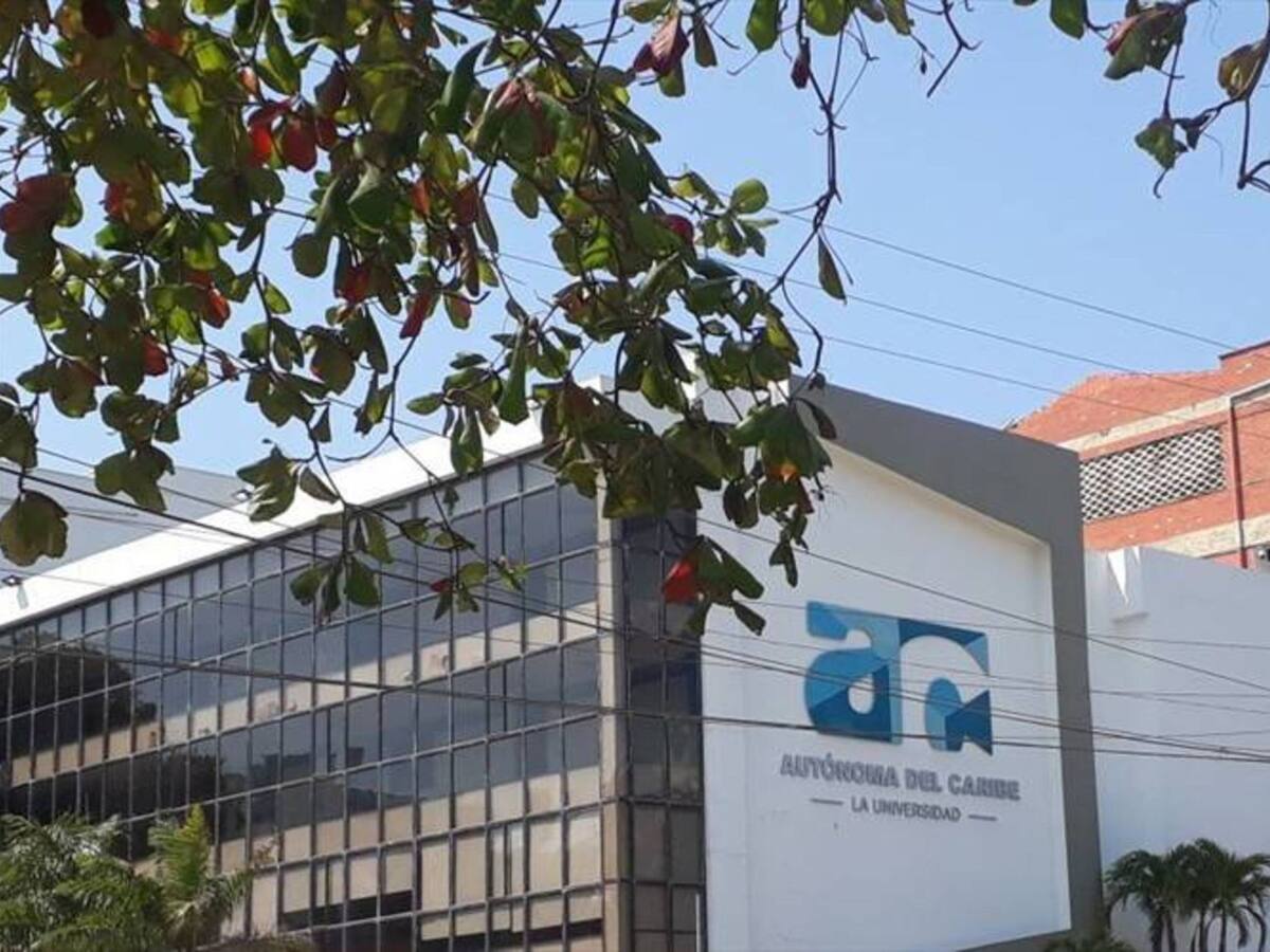 Sindicatos de Uniautónoma exigen pagos atrasados