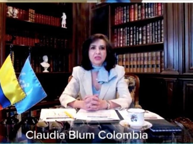 La canciller Claudia Blum ratificó el compromiso del Gobierno con la implementación del acuerdo de paz. Foto: Captura de video