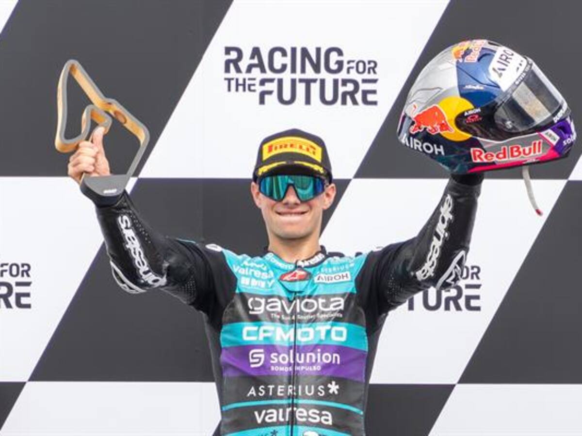 David Alonso sumó su séptima victoria de la temporada y consolida su ventaja en el mundial