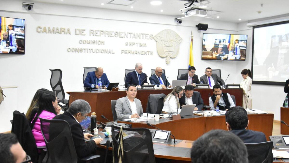 Comisión Séptima de Cámara aprobó en primer debate la reforma a la salud de Gobierno Petro